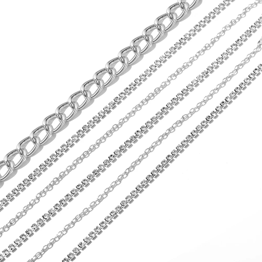 Maisie Chain