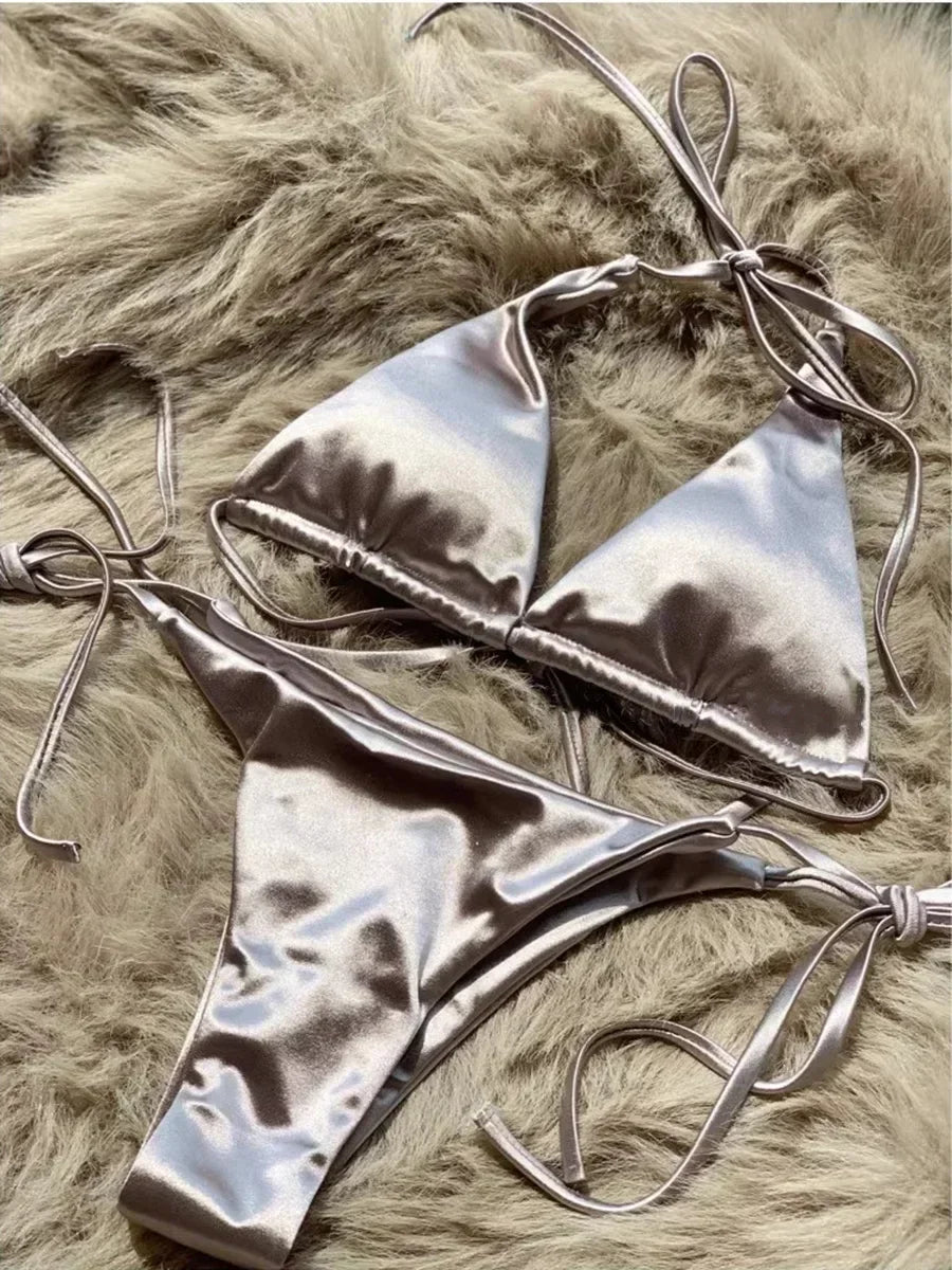 Emília Bikini