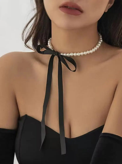 Velvet Ribbon Bowknot Choker