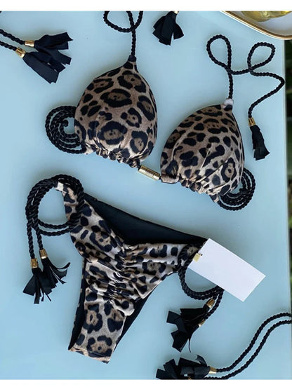 Adriana Bikini