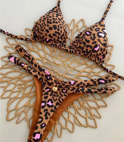 Anita Bikini